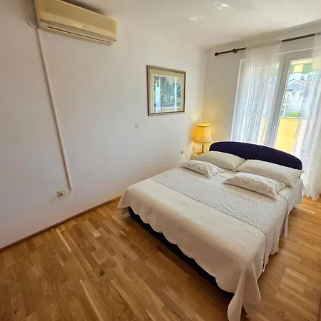 150m Vom Entfernt By Interhome Διαμέρισμα Novi Vinodolski